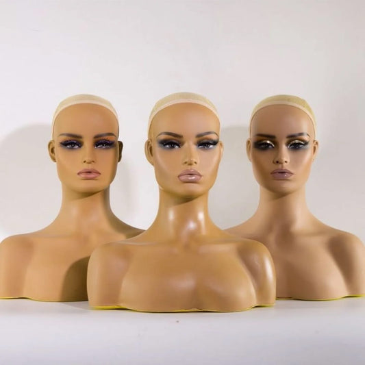Mannequin head ￼