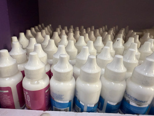 Lace glue