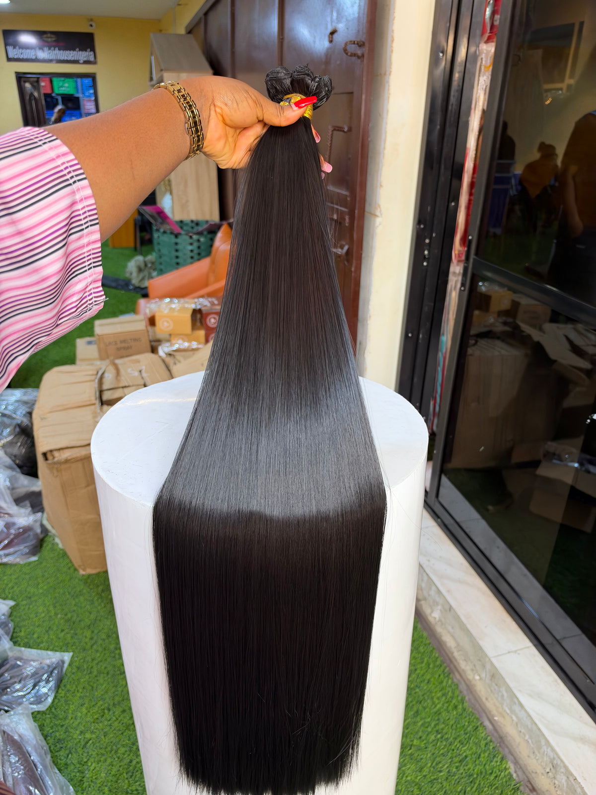25K PONYTAIL DEAL